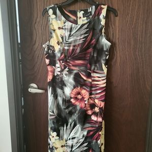 Hawaiian Print Dress